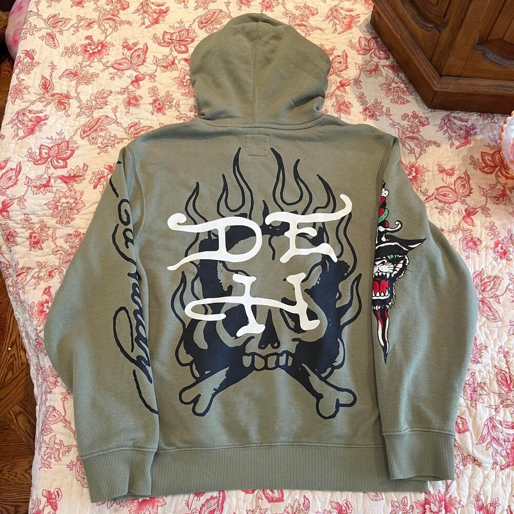 Ed-hardy Women's Green and Khaki Hoodie - Picture 3 of 4